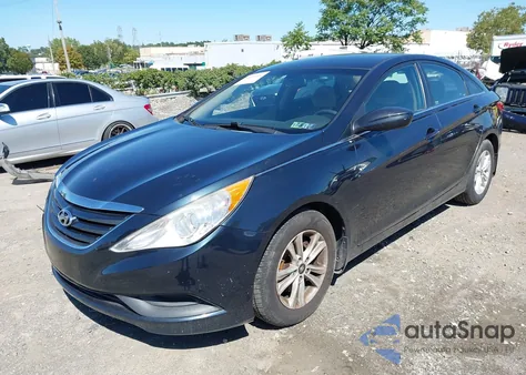 2013 Hyundai Sonata Gls z USA, uszkodzony, nr VIN 5NPEB4AC1DH794175
